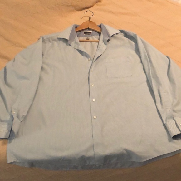 Dress shirt - Picture 2 of 3